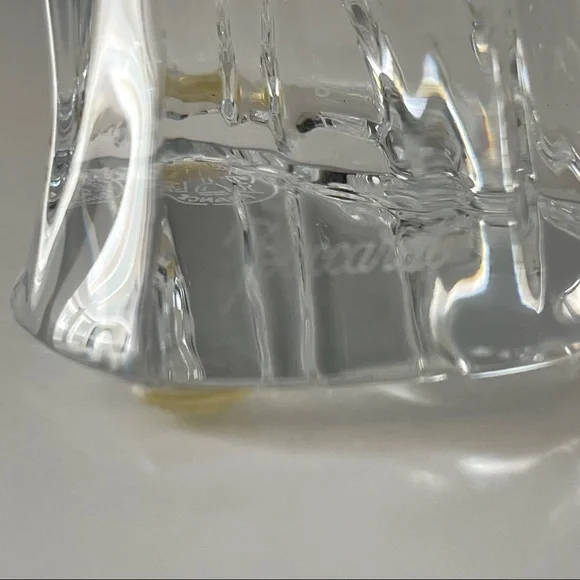 Vintage Angel With Harp Figurine by Baccarat - Picture 3 of 6